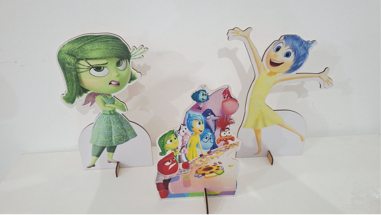 Display Divertdamente - SonikaDecoracaohttps://wa.me/message/Q2BS5PB4ZSIYH1