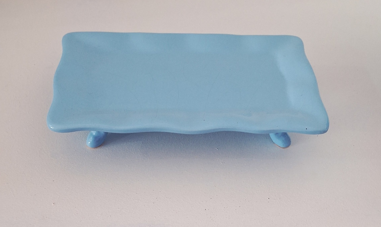 Bandeja Quad Porcelana Azul Bebe  - SonikaDecoracaohttps://wa.me/message/Q2BS5PB4ZSIYH1