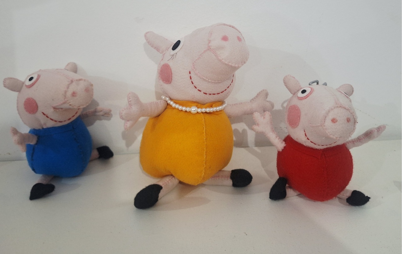 Personagem Peppa Pig - SonikaDecoracaohttps://wa.me/message/Q2BS5PB4ZSIYH1