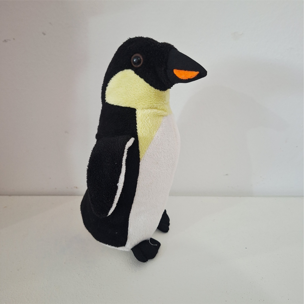Pelucia Pinguim - SonikaDecoracaohttps://wa.me/message/Q2BS5PB4ZSIYH1