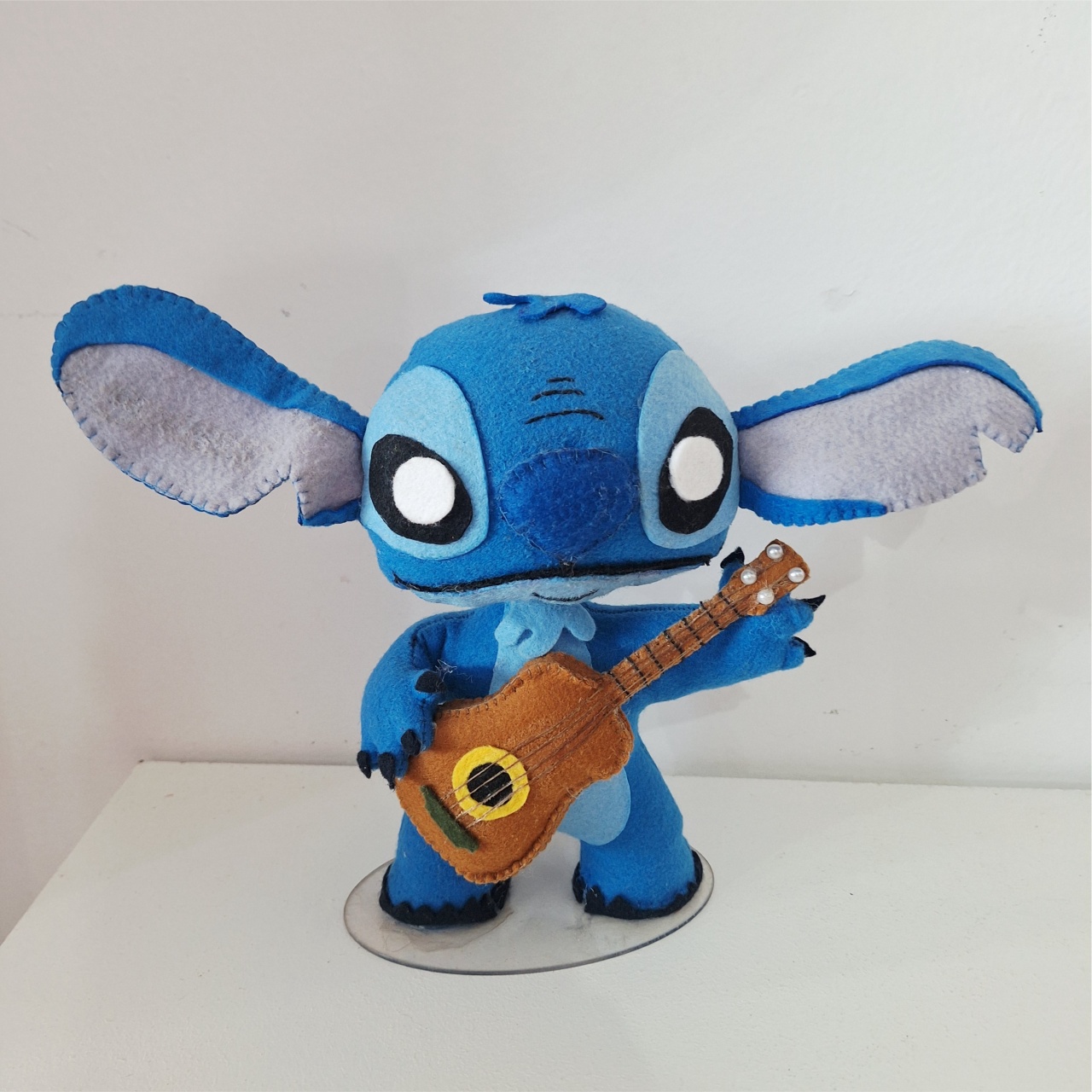 Personagem Stitch Violão - SonikaDecoracaohttps://wa.me/message/Q2BS5PB4ZSIYH1