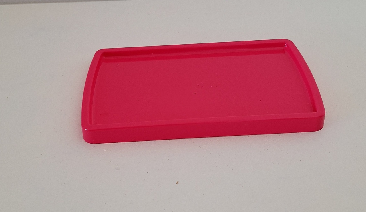 Bandeja Rosa Pink Retangular - SonikaDecoracaohttps://wa.me/message/Q2BS5PB4ZSIYH1