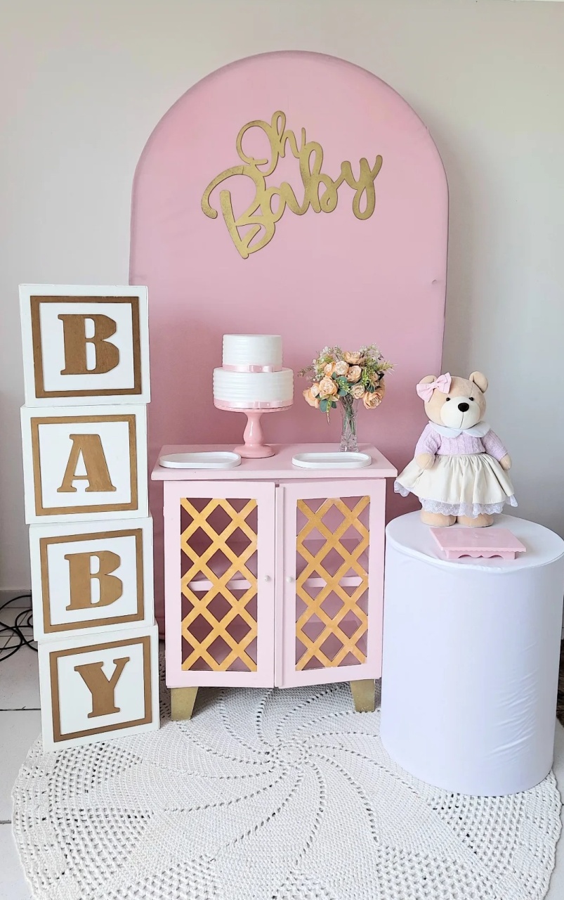 Kit Oh Beby Rosa  Mesa Dourada - SonikaDecoracaohttps://wa.me/message/Q2BS5PB4ZSIYH1