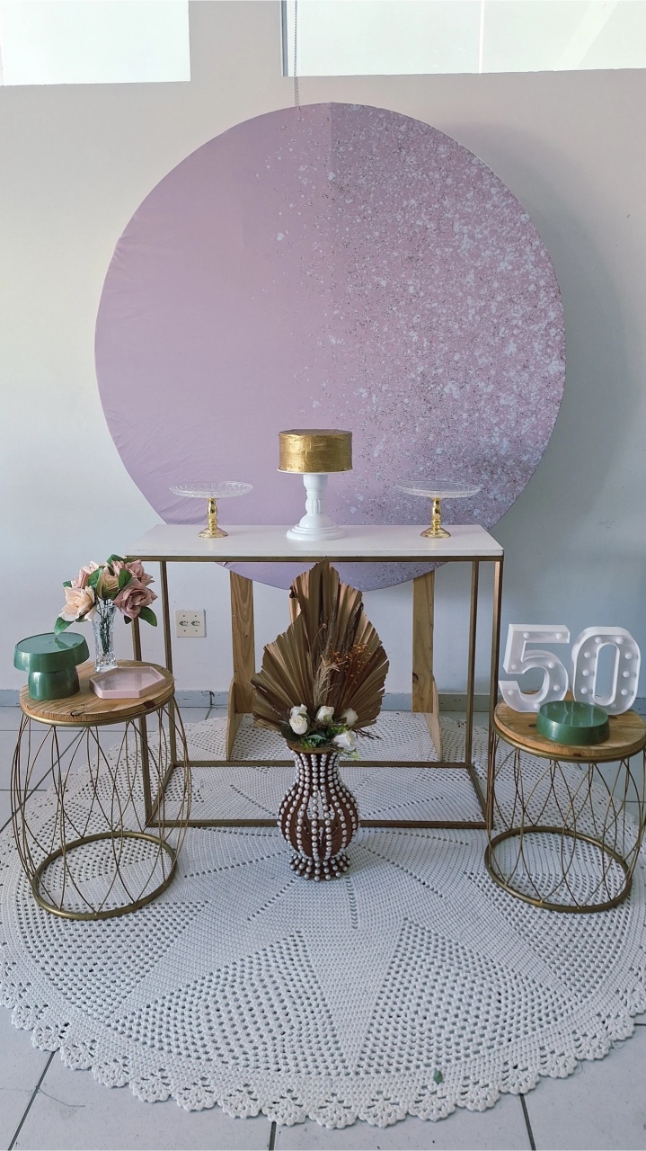Decoração  Rosé - SonikaDecoracaohttps://wa.me/message/Q2BS5PB4ZSIYH1