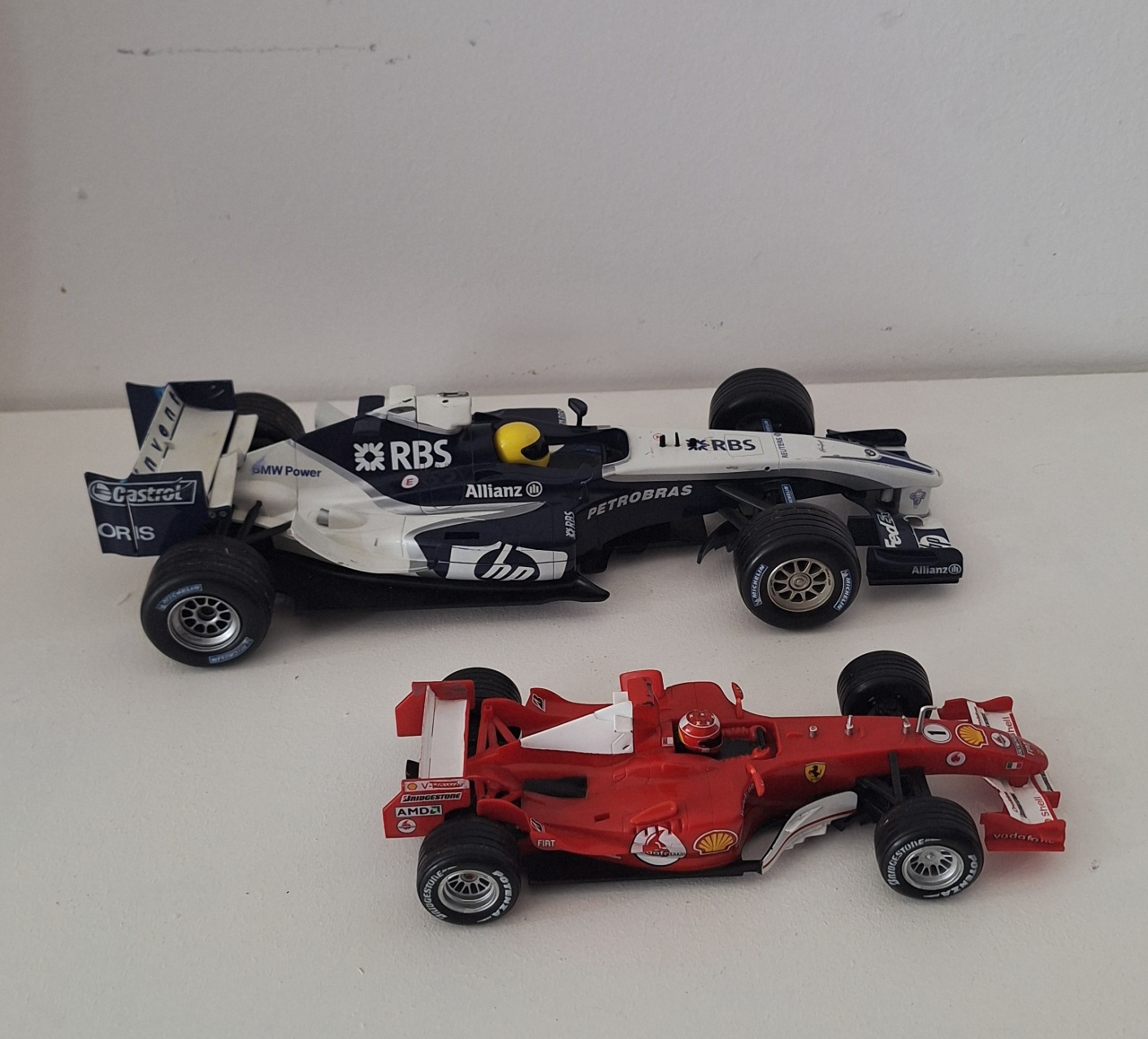 Carros Formula 1 - SonikaDecoracaohttps://wa.me/message/Q2BS5PB4ZSIYH1