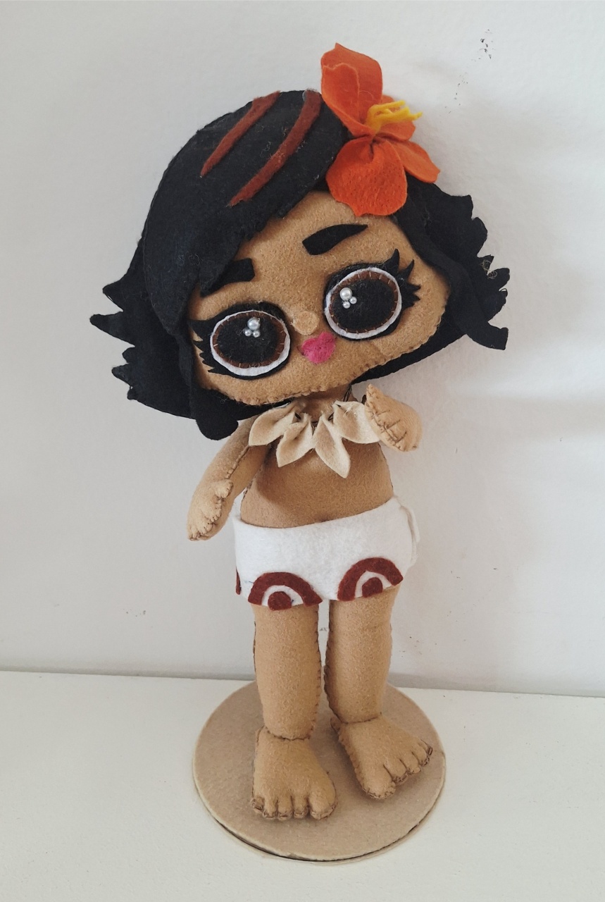 Personagem Moana Moça - SonikaDecoracaohttps://wa.me/message/Q2BS5PB4ZSIYH1