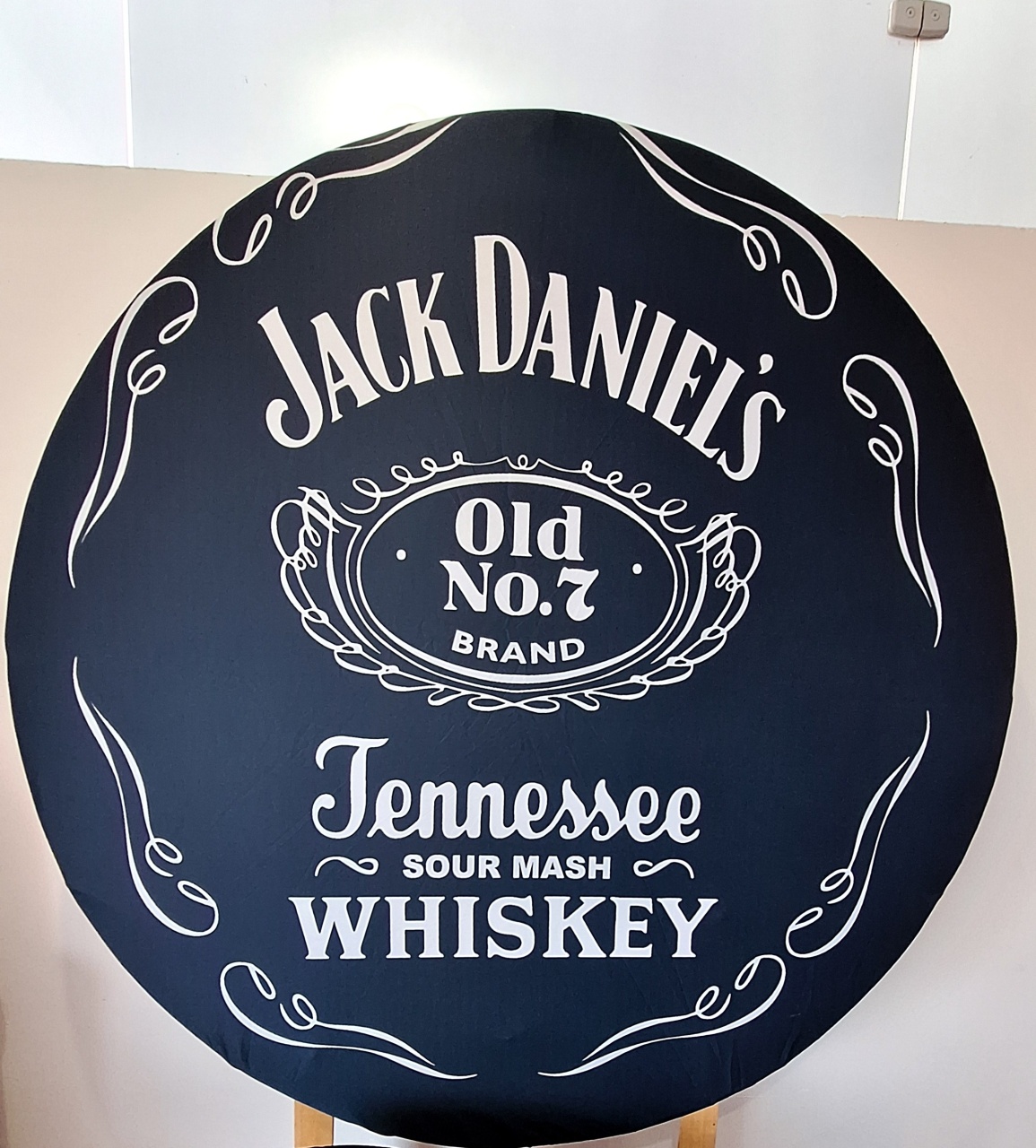 Painel Jack Daniels 1,50Cm - SonikaDecoracaohttps://wa.me/message/Q2BS5PB4ZSIYH1