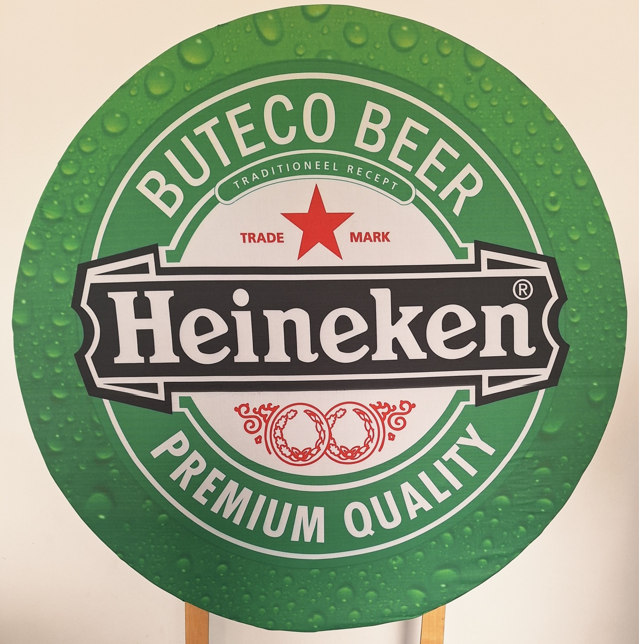 Painel Heineken - SonikaDecoracaohttps://wa.me/message/Q2BS5PB4ZSIYH1
