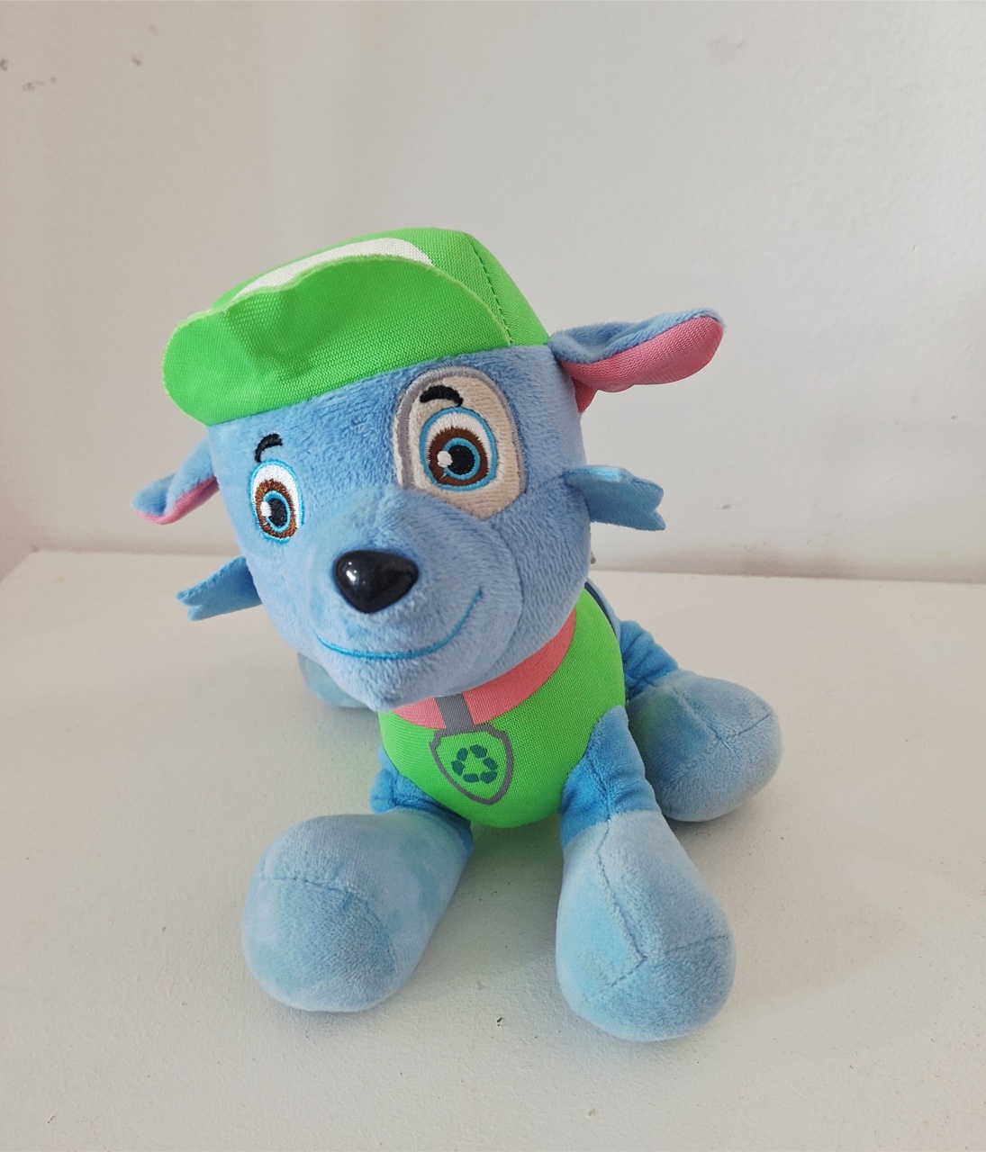 Pelucia Patrulha Canina Rocky - SonikaDecoracaohttps://wa.me/message/Q2BS5PB4ZSIYH1