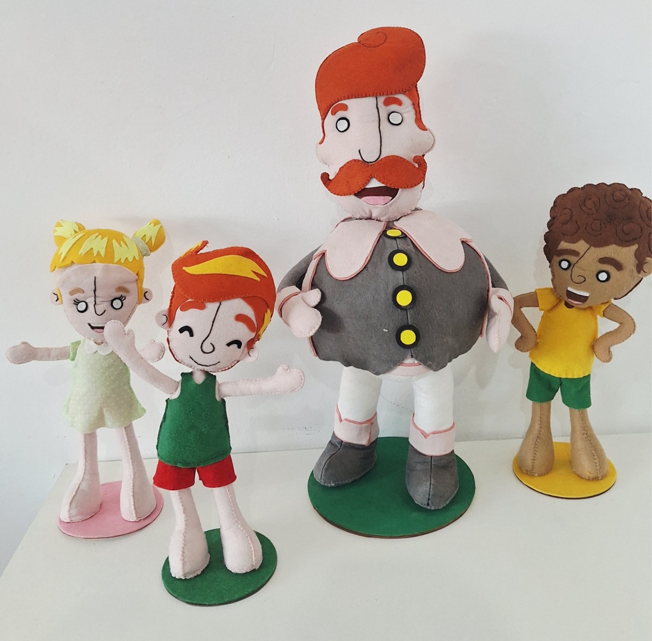 Personagem Mundo Bita Feltro - SonikaDecoracaohttps://wa.me/message/Q2BS5PB4ZSIYH1