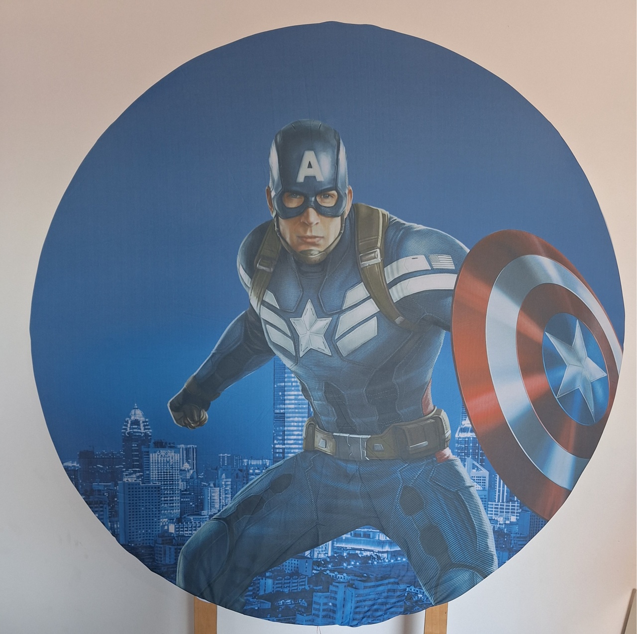 Painel Capitao America - SonikaDecoracaohttps://wa.me/message/Q2BS5PB4ZSIYH1