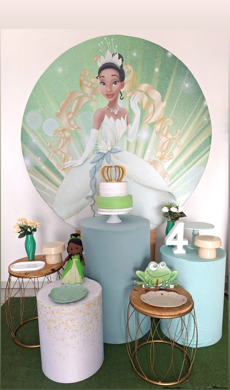 Kit 1/2 Princesa Tiana  - SonikaDecoracaohttps://wa.me/message/Q2BS5PB4ZSIYH1