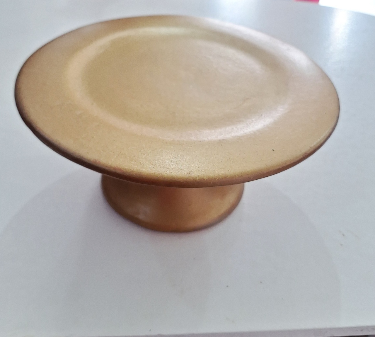  Bandeja Porcelana Dourado M - SonikaDecoracaohttps://wa.me/message/Q2BS5PB4ZSIYH1