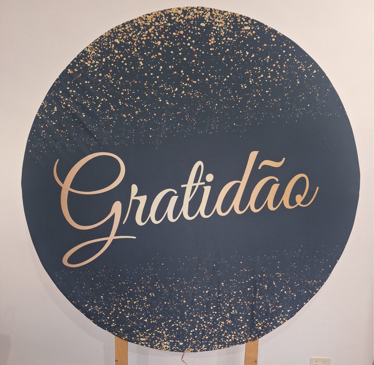 Painel Gradidao Preto/Dourado - SonikaDecoracaohttps://wa.me/message/Q2BS5PB4ZSIYH1