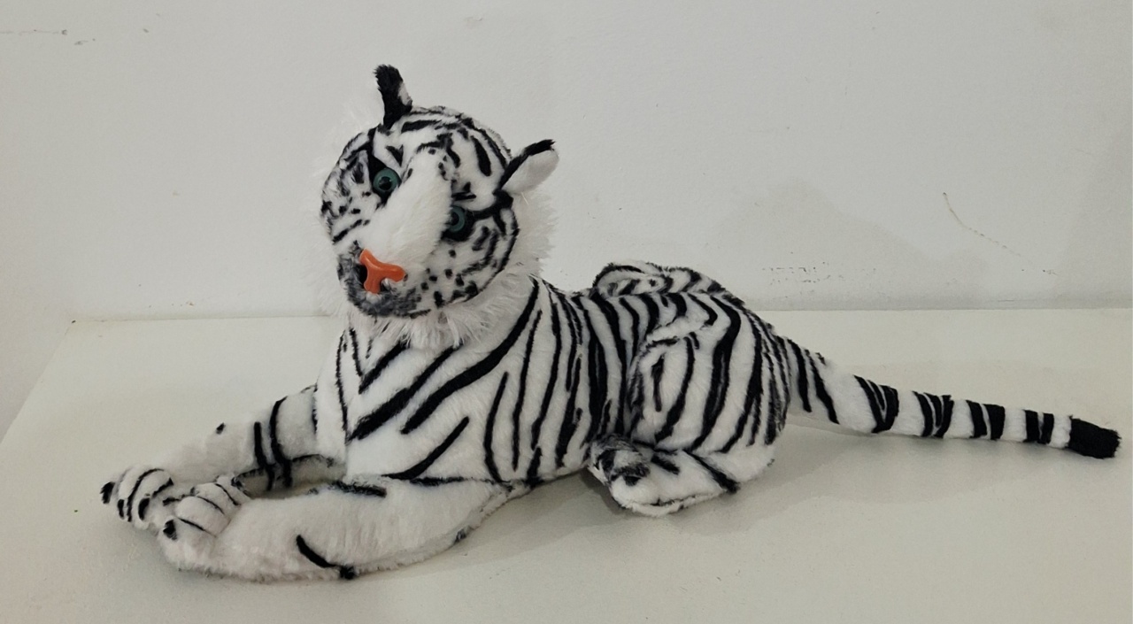 Pelucia Tigre Deitado - SonikaDecoracaohttps://wa.me/message/Q2BS5PB4ZSIYH1
