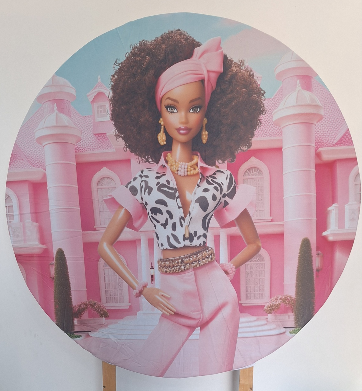 Painel Barbie Morena - SonikaDecoracaohttps://wa.me/message/Q2BS5PB4ZSIYH1