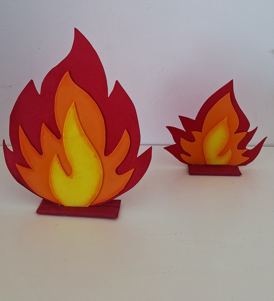 Display Mesa Fogueira  E.v.a  - SonikaDecoracaohttps://wa.me/message/Q2BS5PB4ZSIYH1