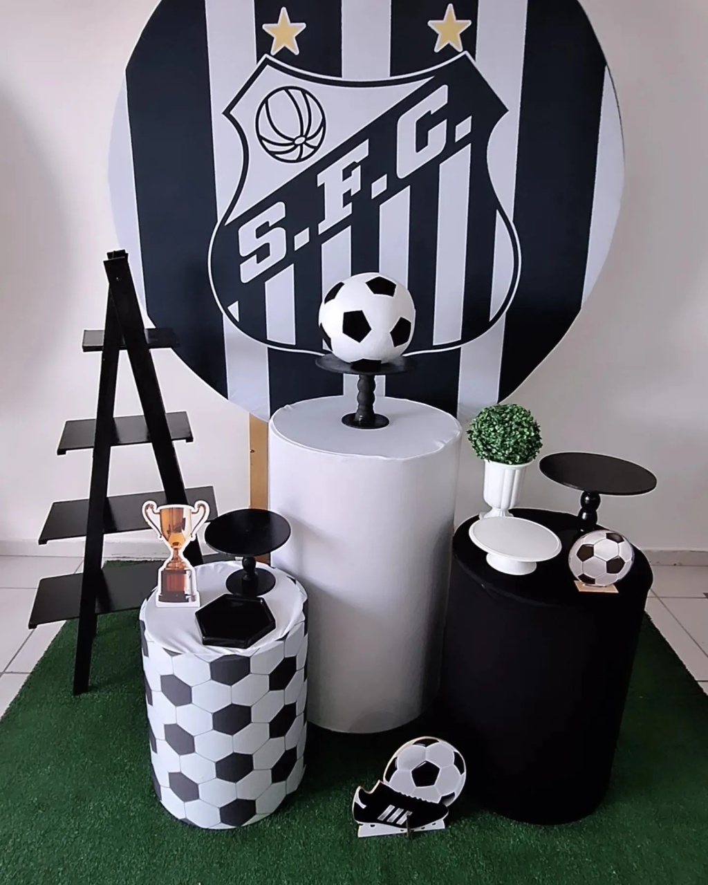 Kit .2 Santos - SonikaDecoracaohttps://wa.me/message/Q2BS5PB4ZSIYH1