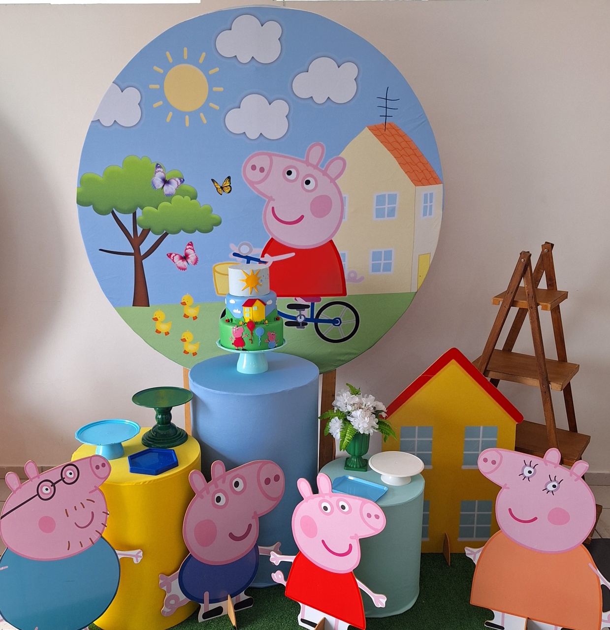 Kit 1/2 Peppa Pig - SonikaDecoracaohttps://wa.me/message/Q2BS5PB4ZSIYH1