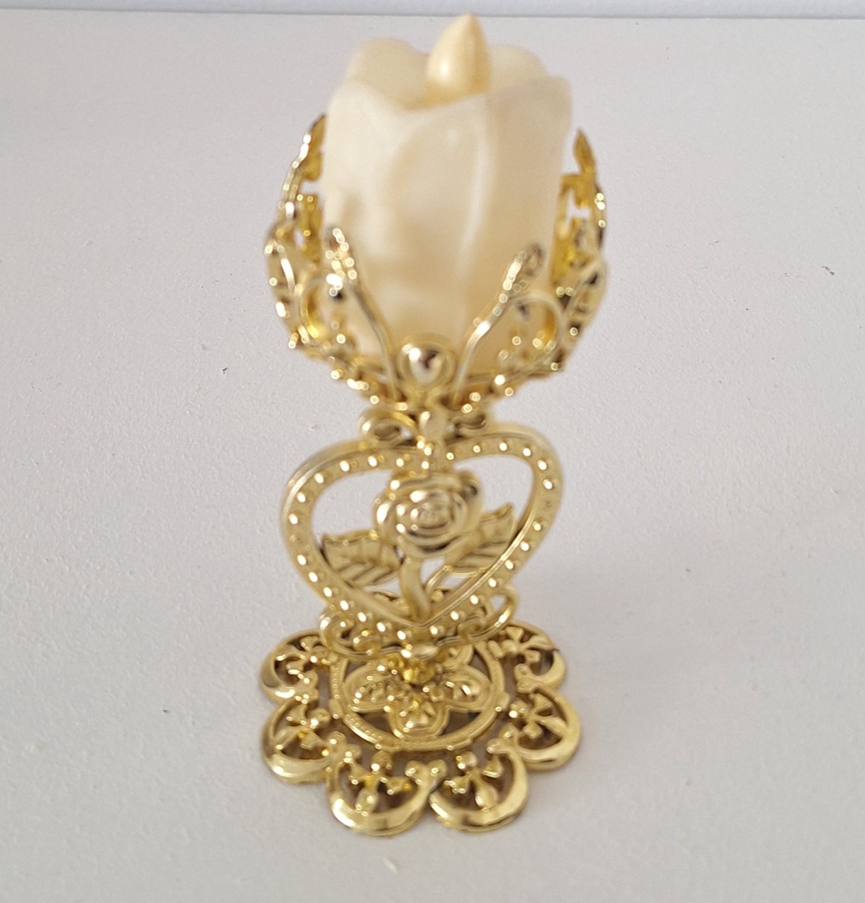 Castiçal Dourado - SonikaDecoracaohttps://wa.me/message/Q2BS5PB4ZSIYH1