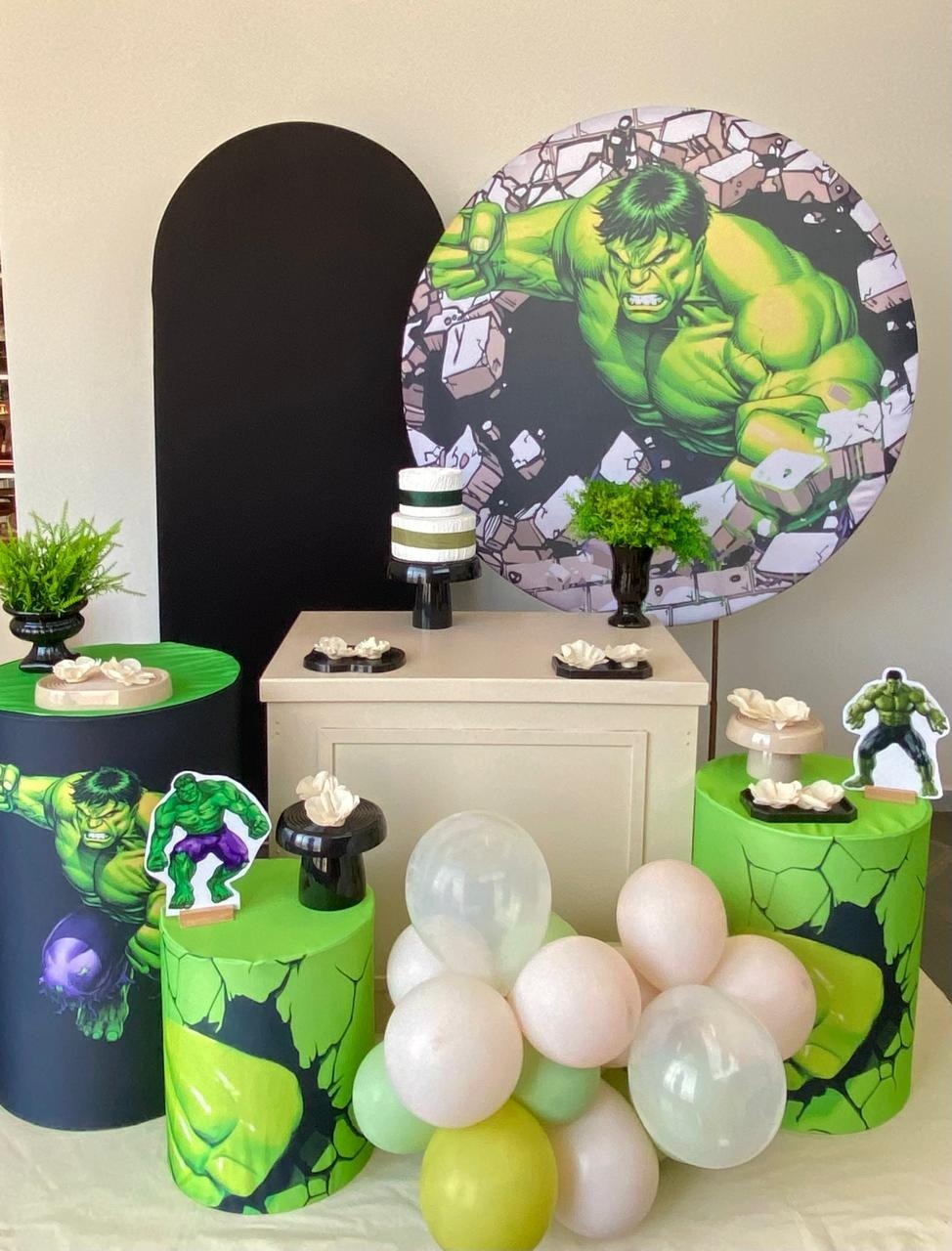 Kit Infantil Party Hulk  - Loja Lepetit Locação