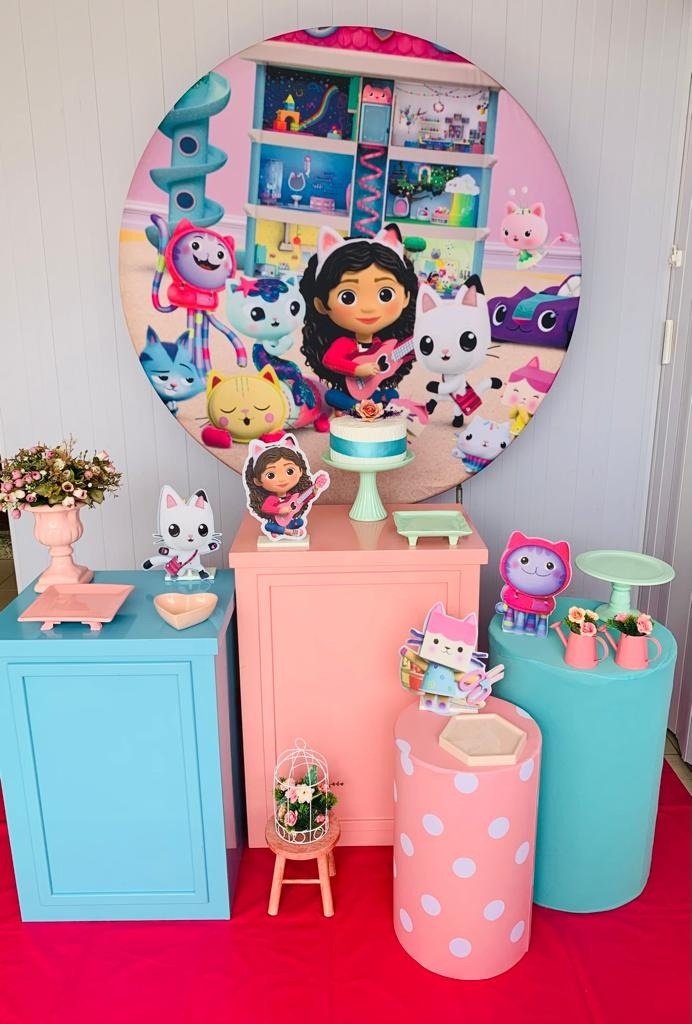 Kit Infantil Mini Party  Casa da Gabi  - Loja Lepetit Locação
