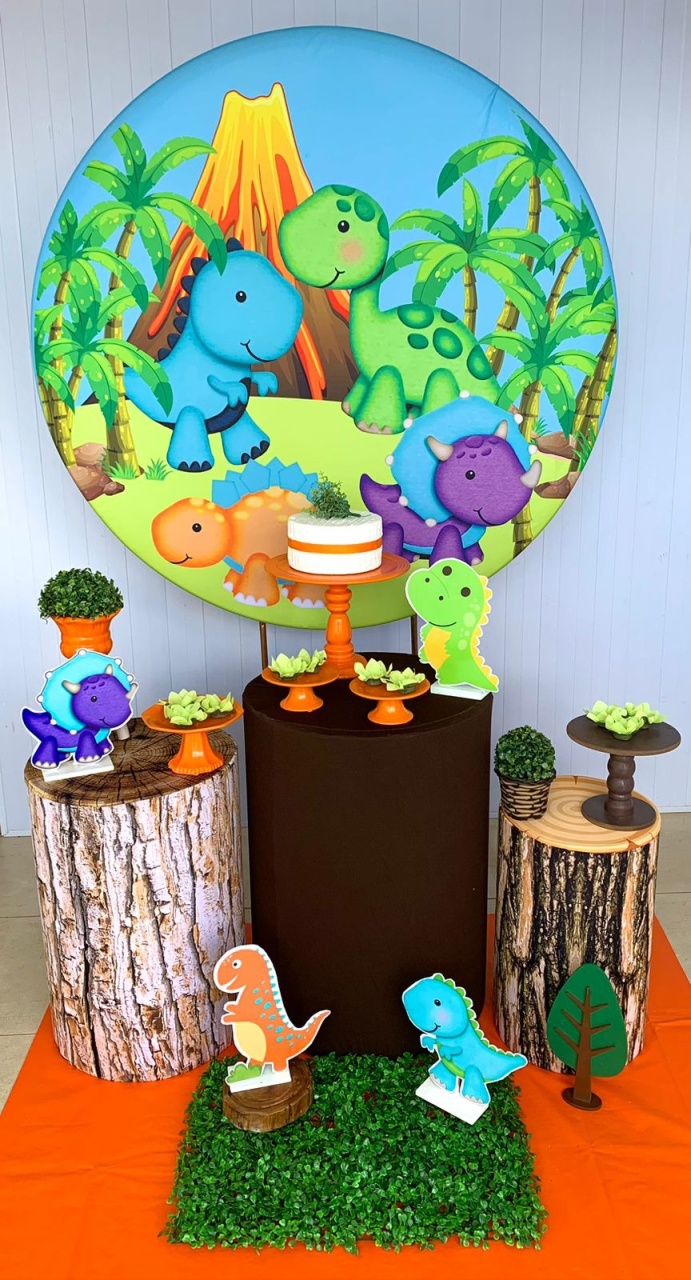 Kit Infantil Mini Cenário Dinossauro Baby - Loja Lepetit Locação