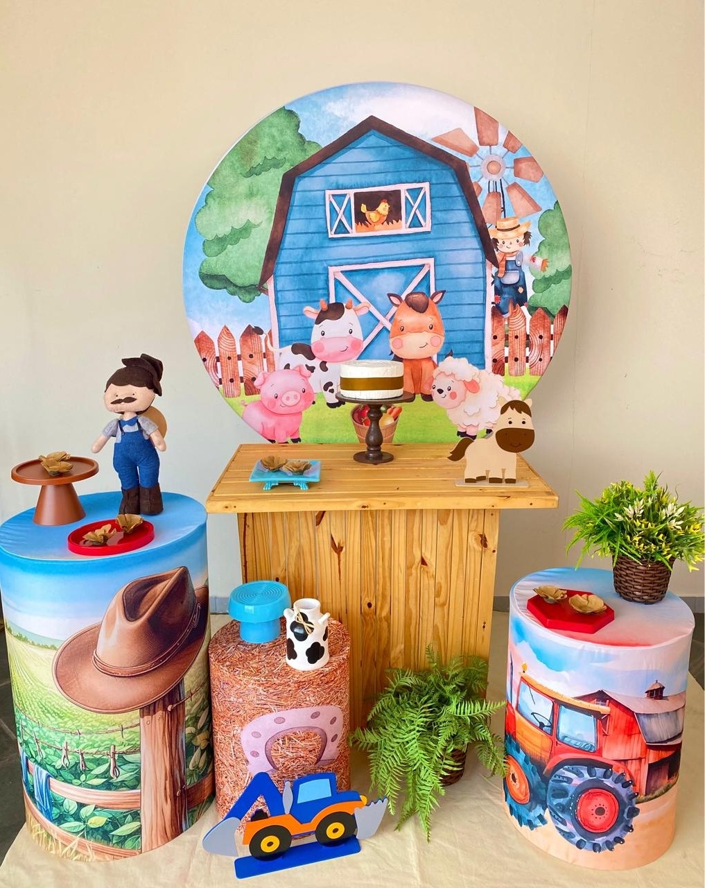 Kit Infantil Mini Party  Fazendinha III - Loja Lepetit Locação
