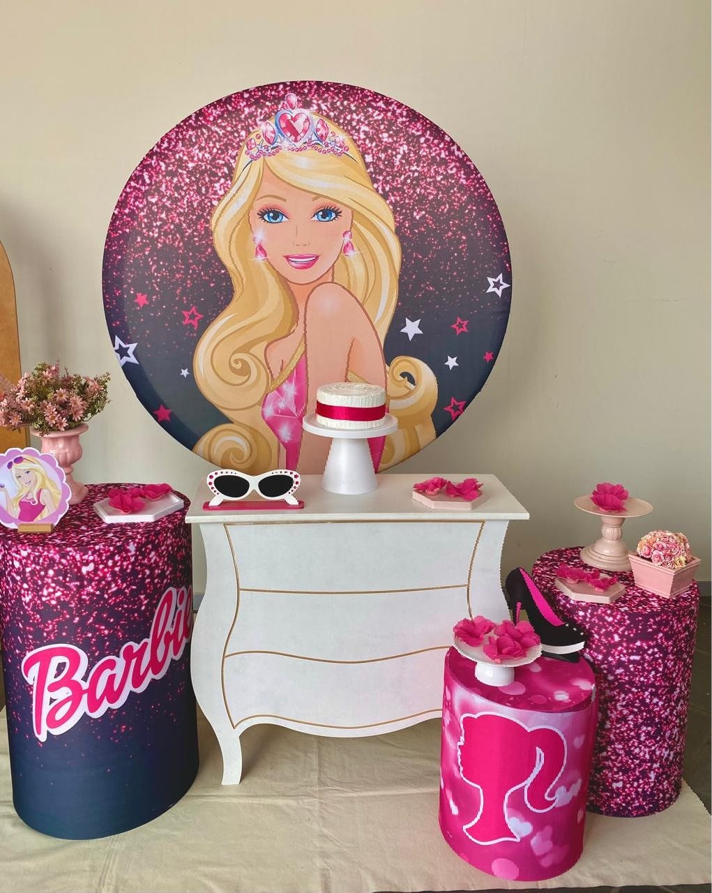 Kit Infantil Mini Party  Barbie  - Loja Lepetit Locação