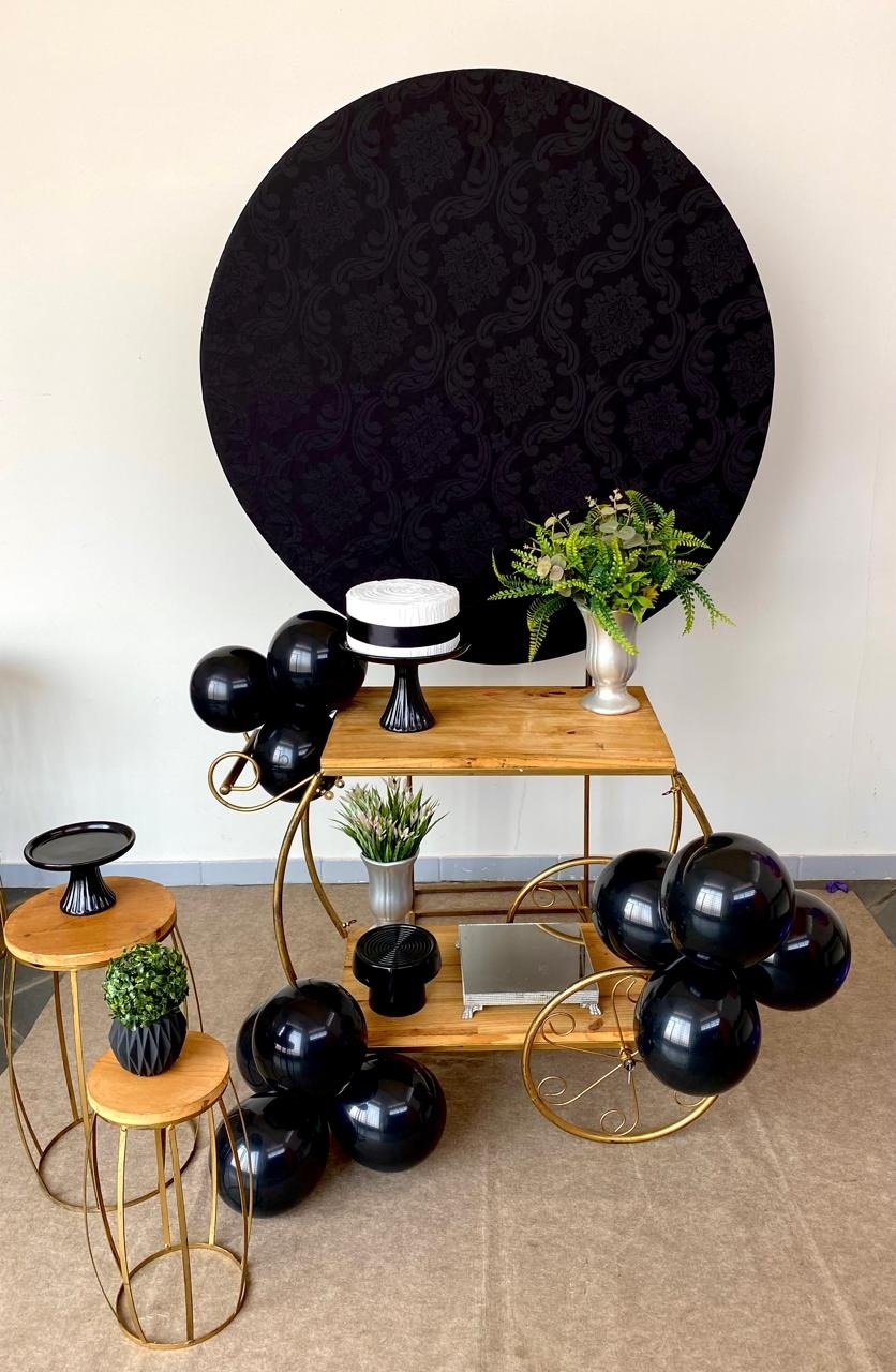 Kit Adulto Mini Cenário Preto Liso - Loja Lepetit Locação
