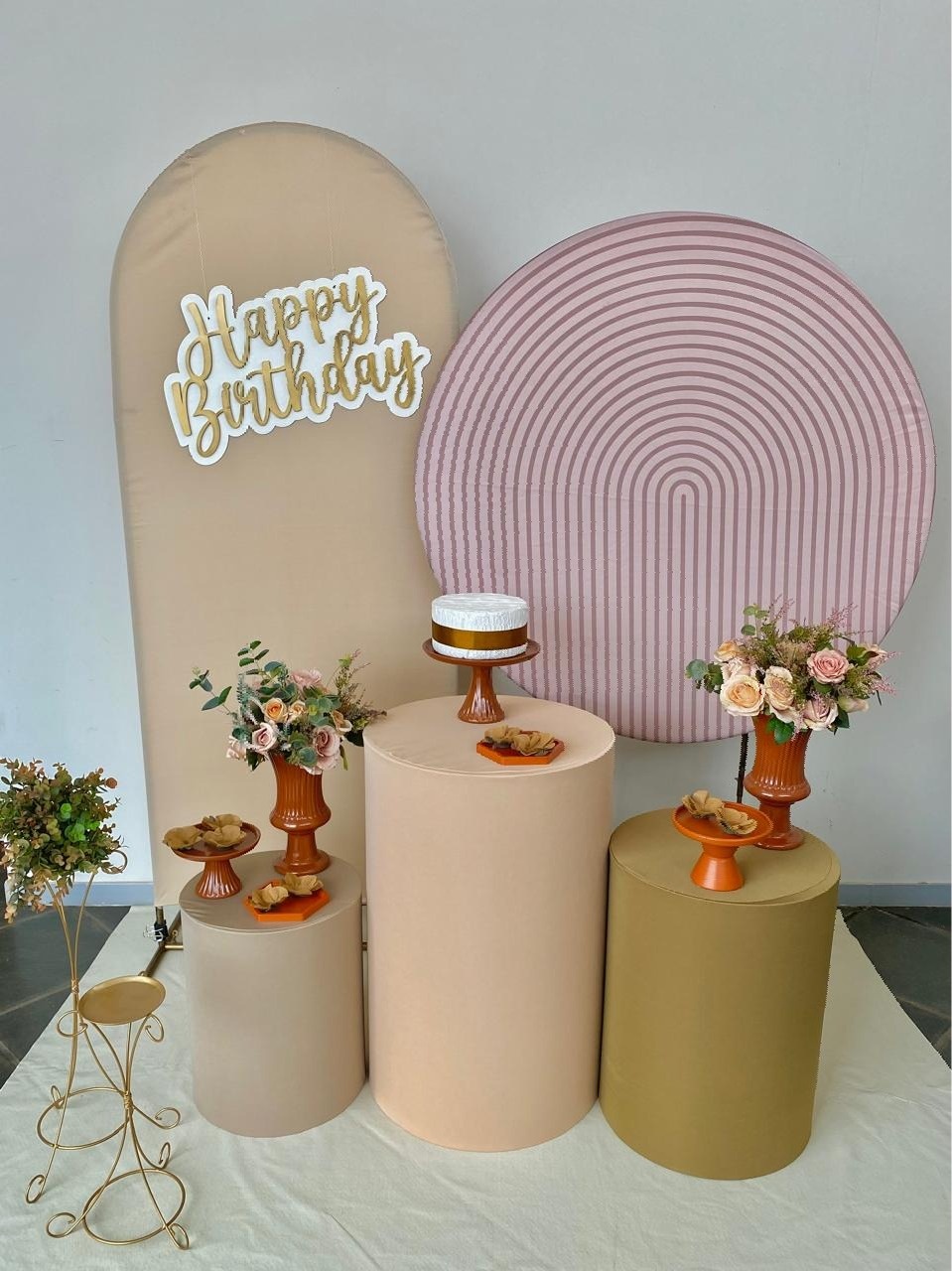 Kit Adulto Mini Party P 2 Painéis E Cilíndros - Loja Lepetit Locação