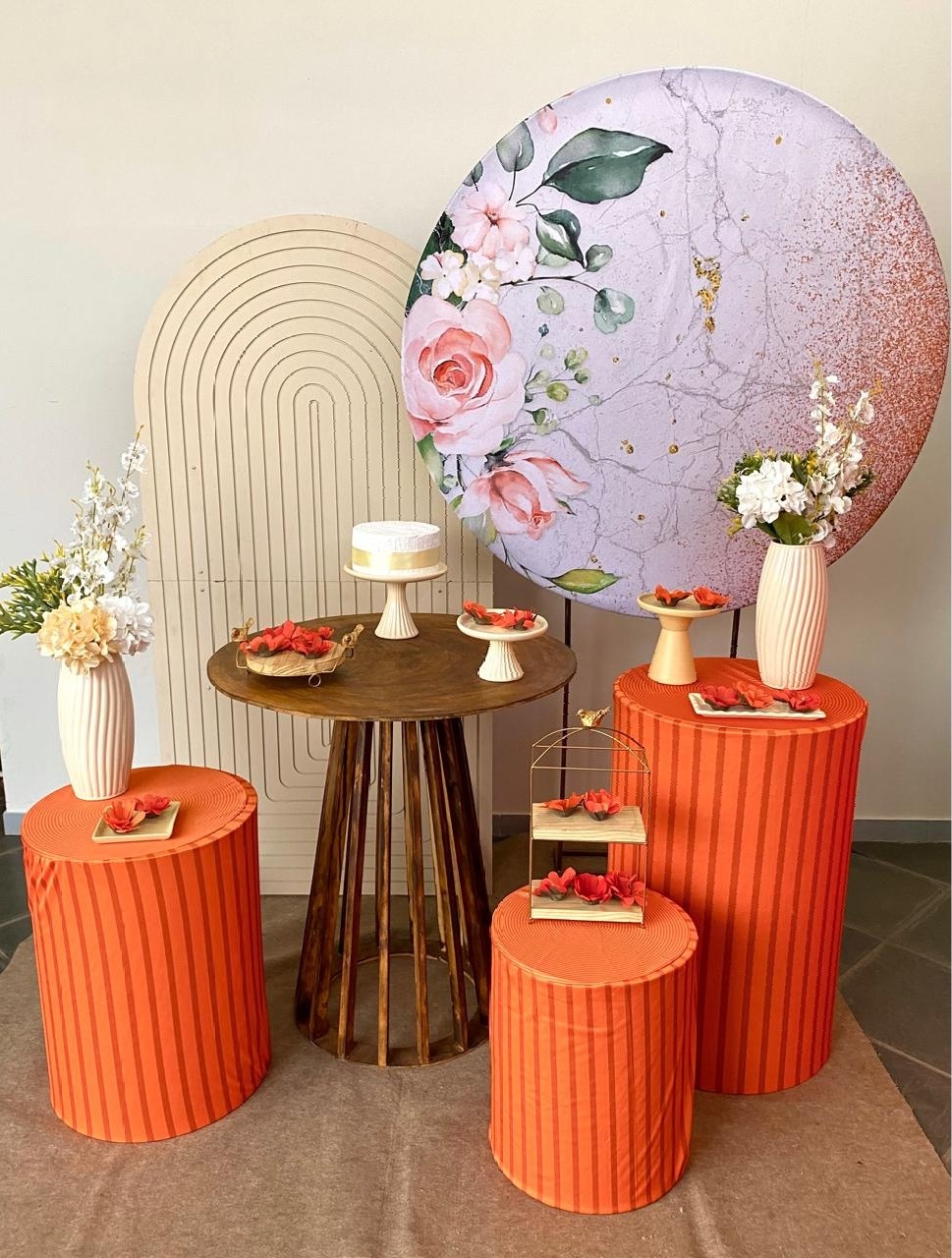 Kit Adulto Mini Party P Floral Laranja  - Loja Lepetit Locação