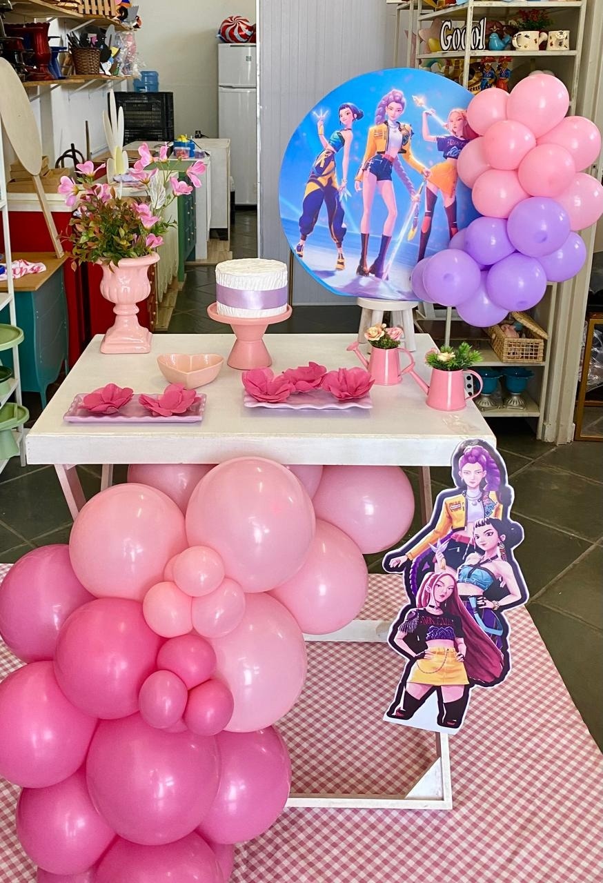 Kit Infantil Festa Na Mesa Premium Guerreiras Do Kpop - Loja Lepetit Locação