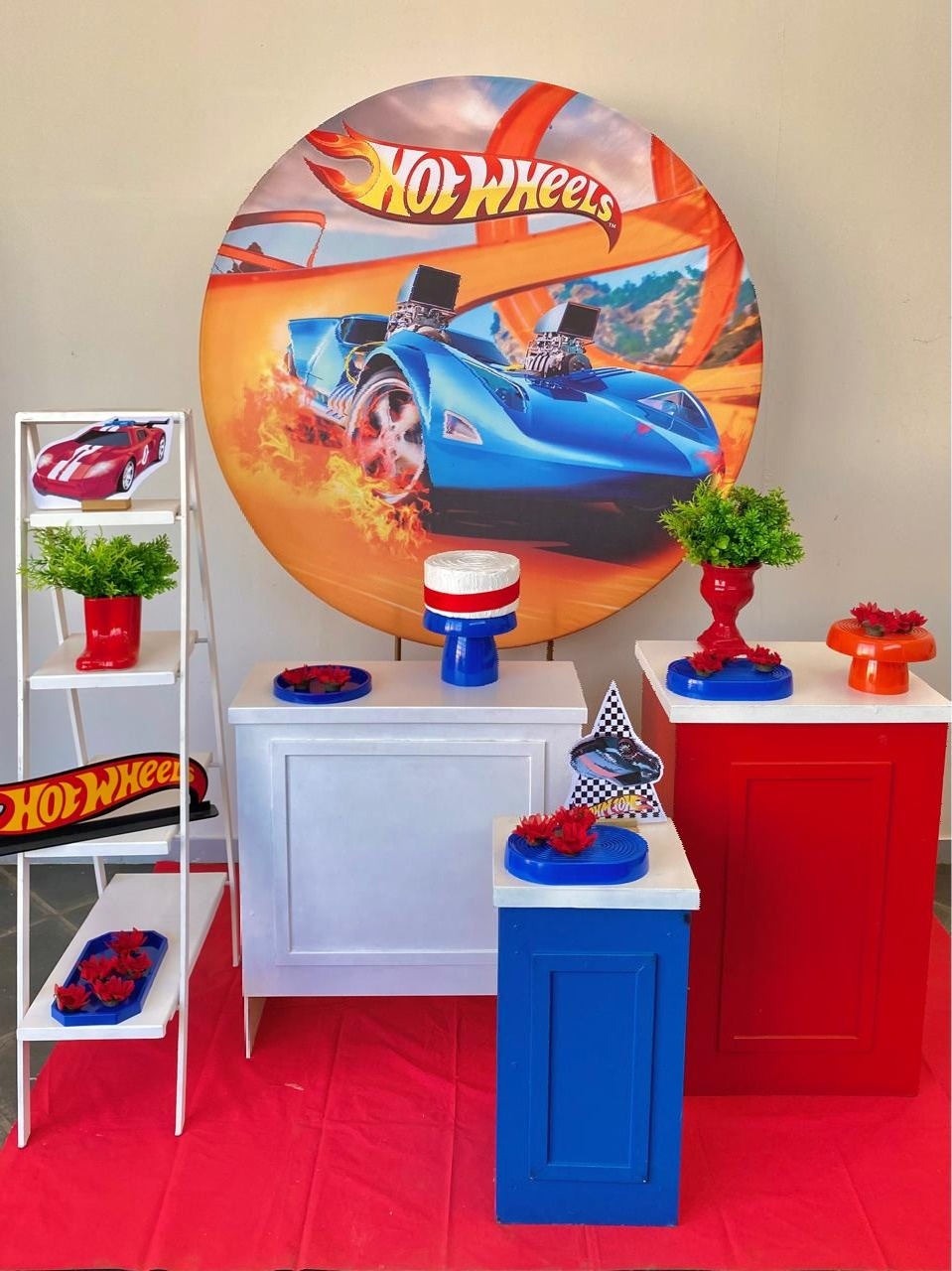 Kit Infantil Mini Party Hot Wells  - Loja Lepetit Locação