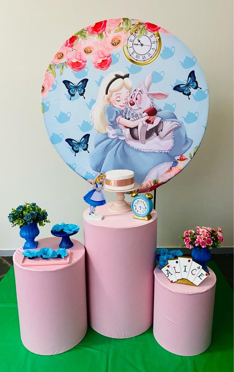 Kit Infantil Mini Cenário Alice No País das Maravilhas - Loja Lepetit Locação