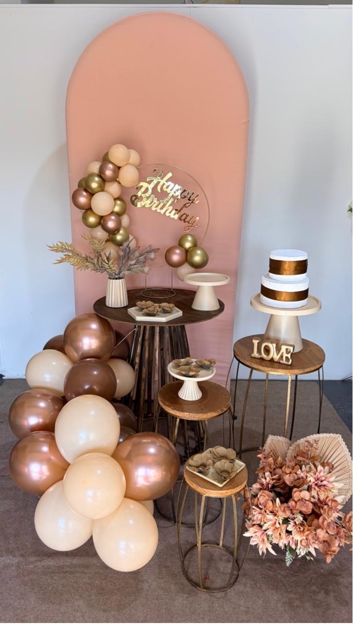 Kit Adulto Encanto Com Balões - Loja Lepetit Locação