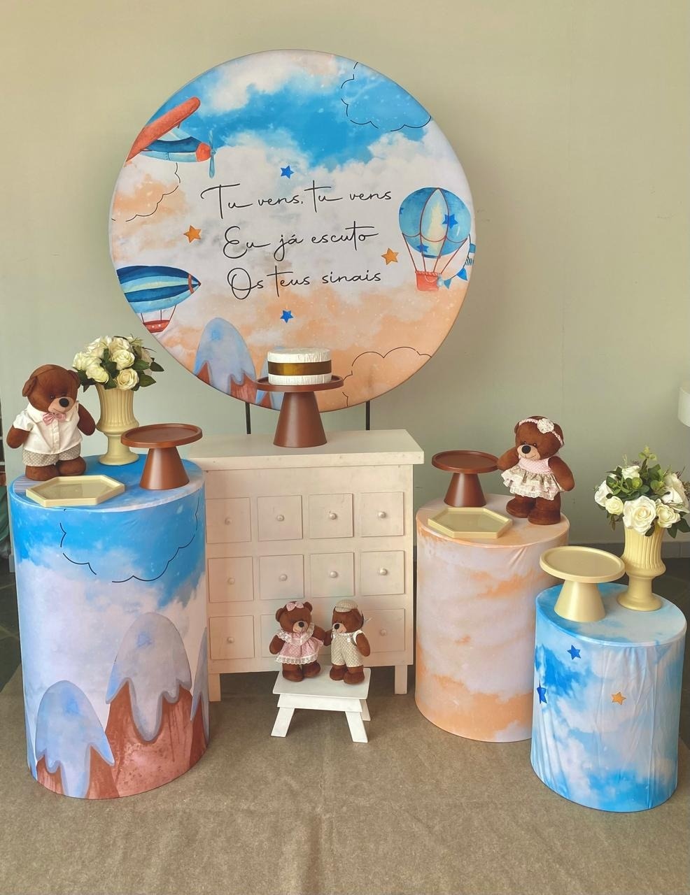 Kit Infantil Encanto Chá de Bebê Teus Sinais  - Loja Lepetit Locação