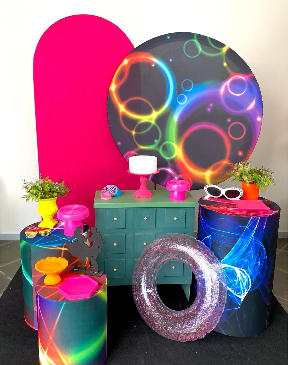 Kit Infantil Mini Party P Neon - Loja Lepetit Locação