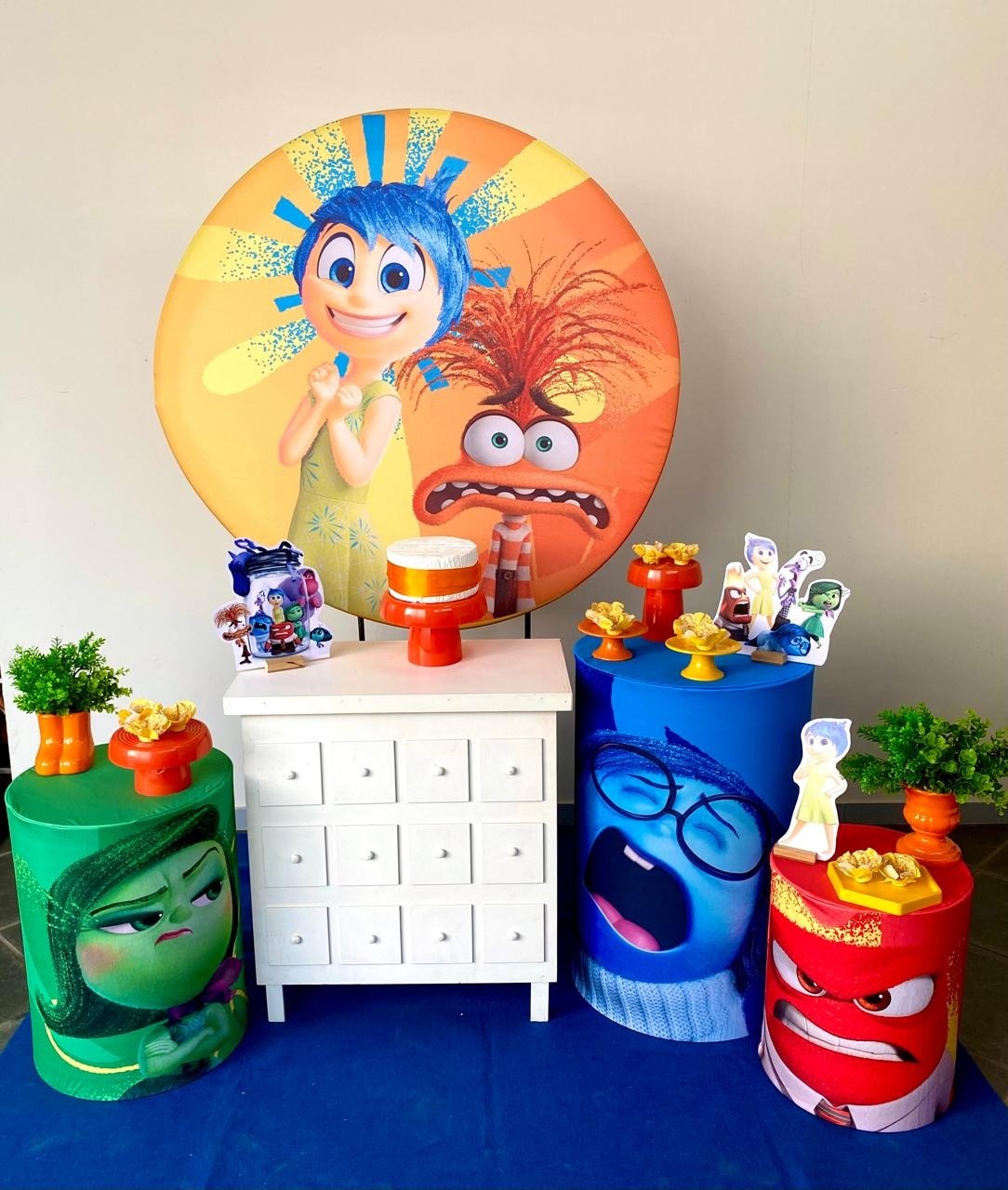 Kit Infantil Mini Party  Divertidamente   - Loja Lepetit Locação