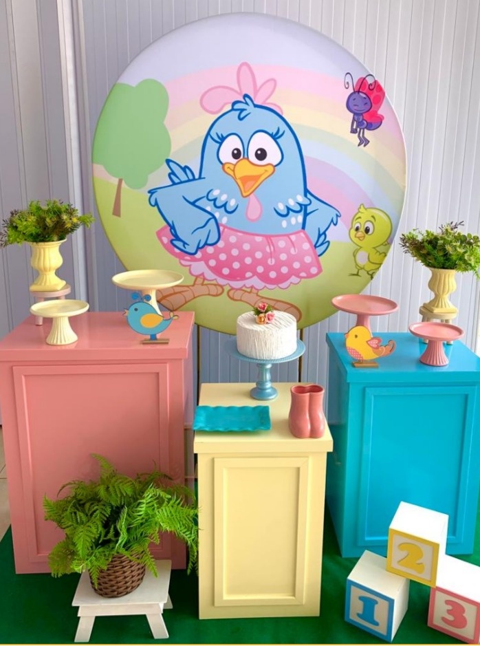 Kit Infatnil Mini Cenário Galinha Pintadinha - Loja Lepetit Locação