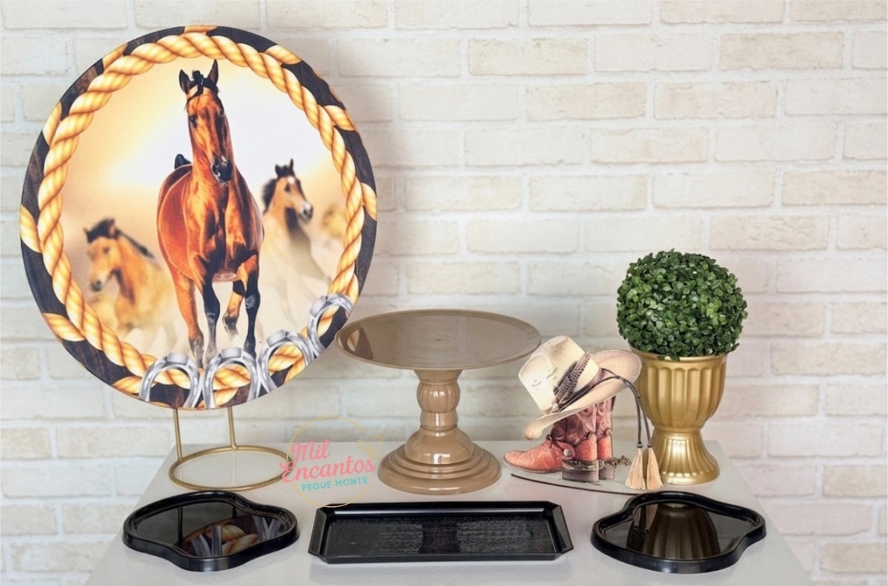 Kit de Mesa Adm - Cavalo - Mil Encantos pegue e monte