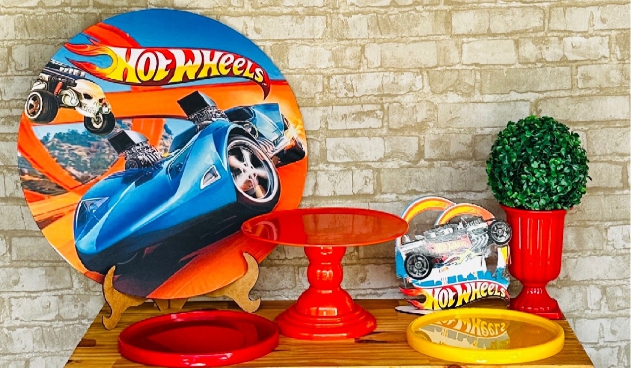 Kit de Mesa Mo - Hot Wheels - Mil Encantos pegue e monte