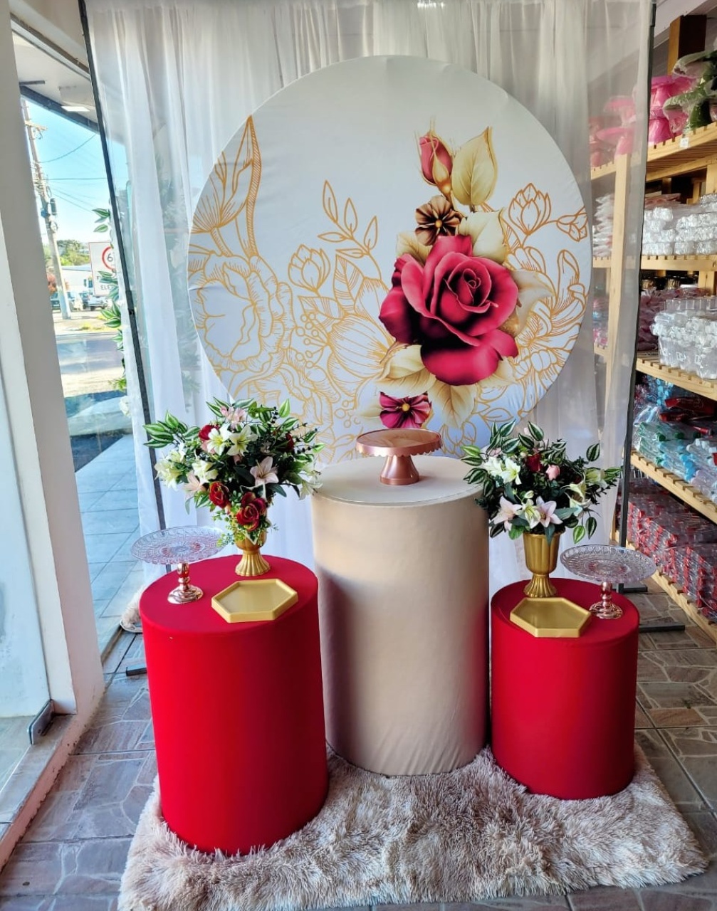 Kit Flores Vermelhas E Dourado  - Nicolle milde