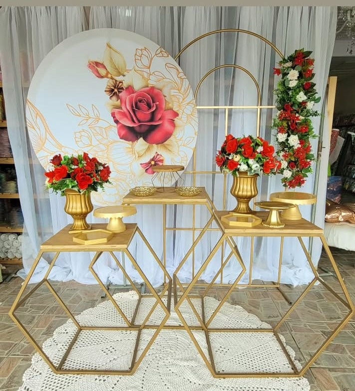 Kiot Adullto  Flores Vermelhas Com Dourado  - Nicolle milde