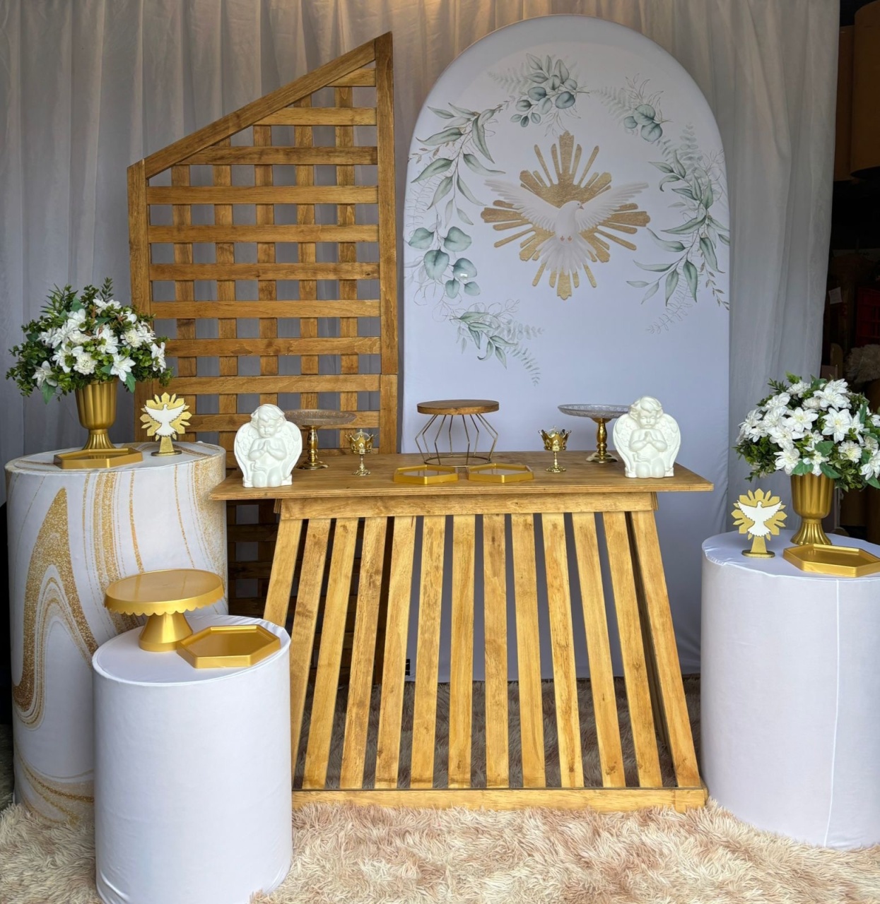 Kit Espirito Santo Latral+Painel E Mesa Ripada+Cilindros - Nicolle milde