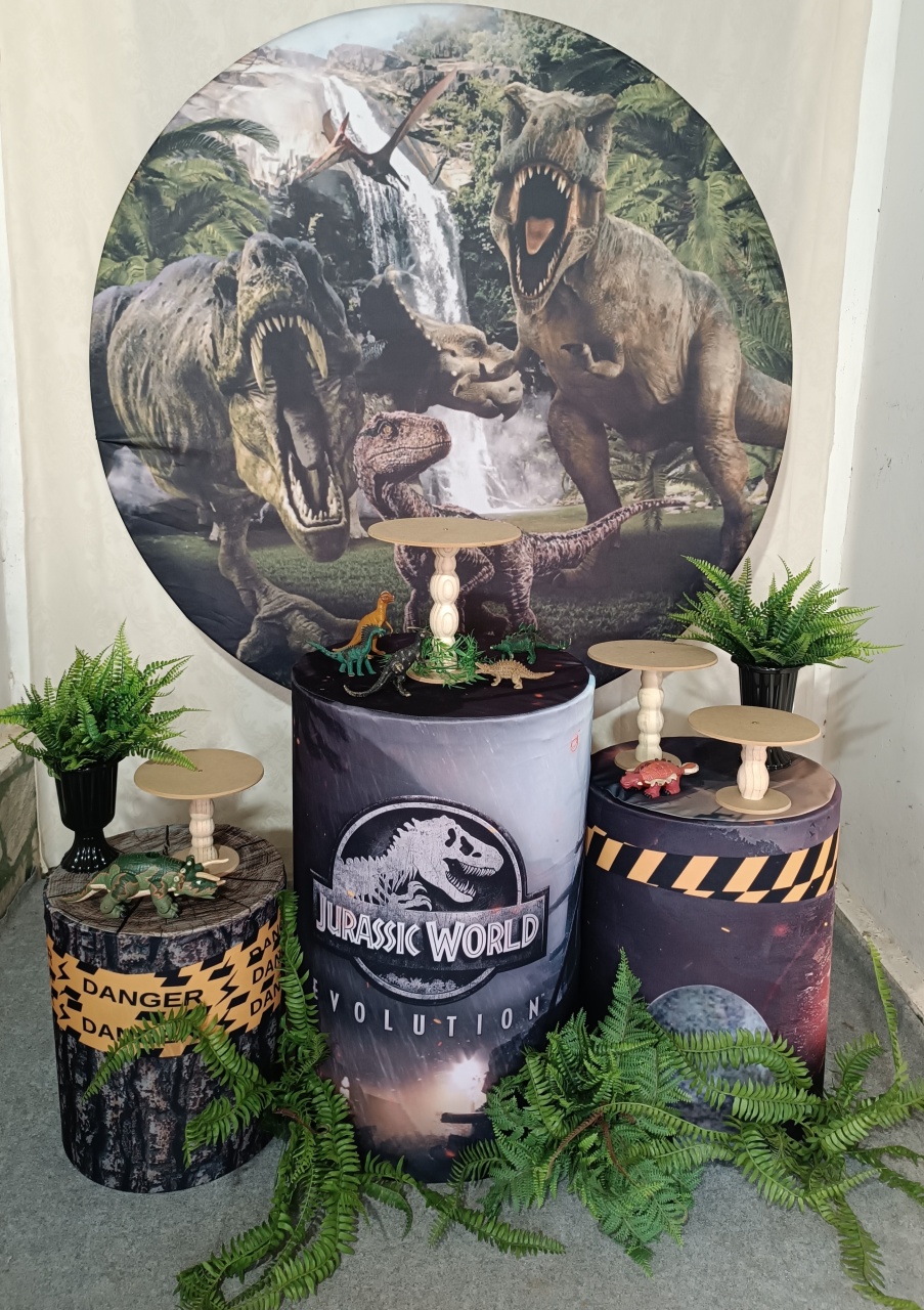 Dinossauro Jurassic Word Evolution (02) - FERNANDO FESTAS E EVENTOS