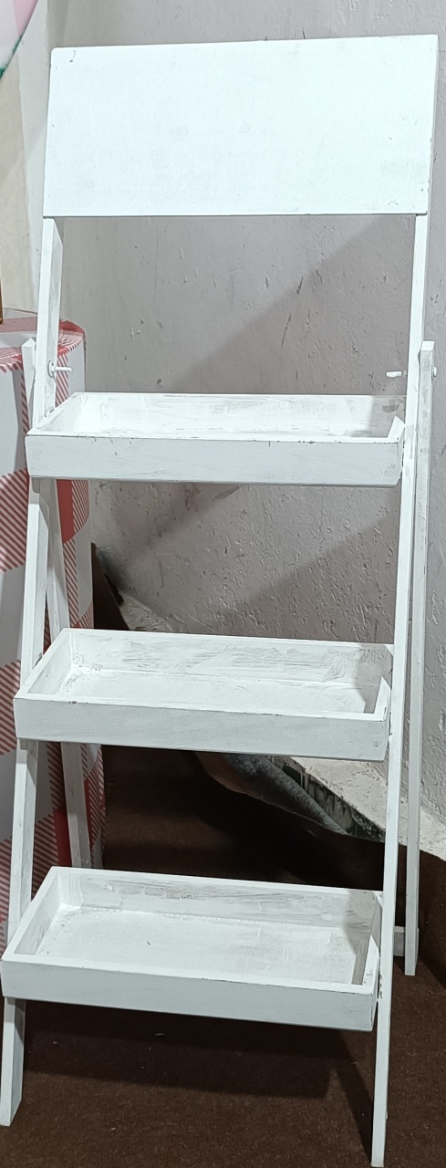Miniatura de Escada Porta Flor Mdf  - FERNANDO FESTAS E EVENTOS