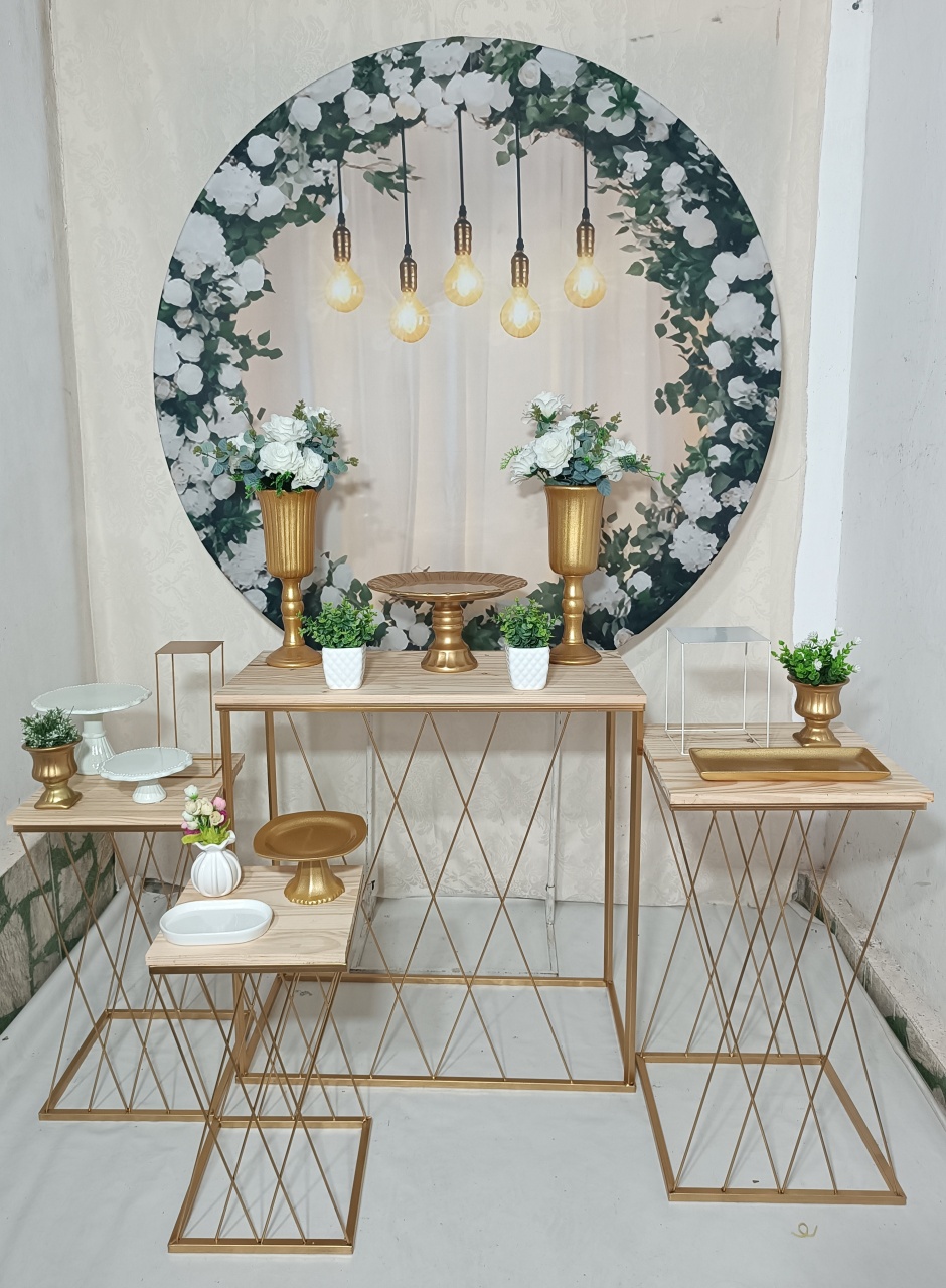 Kit Luxo Branco Dourado - FERNANDO FESTAS E EVENTOS
