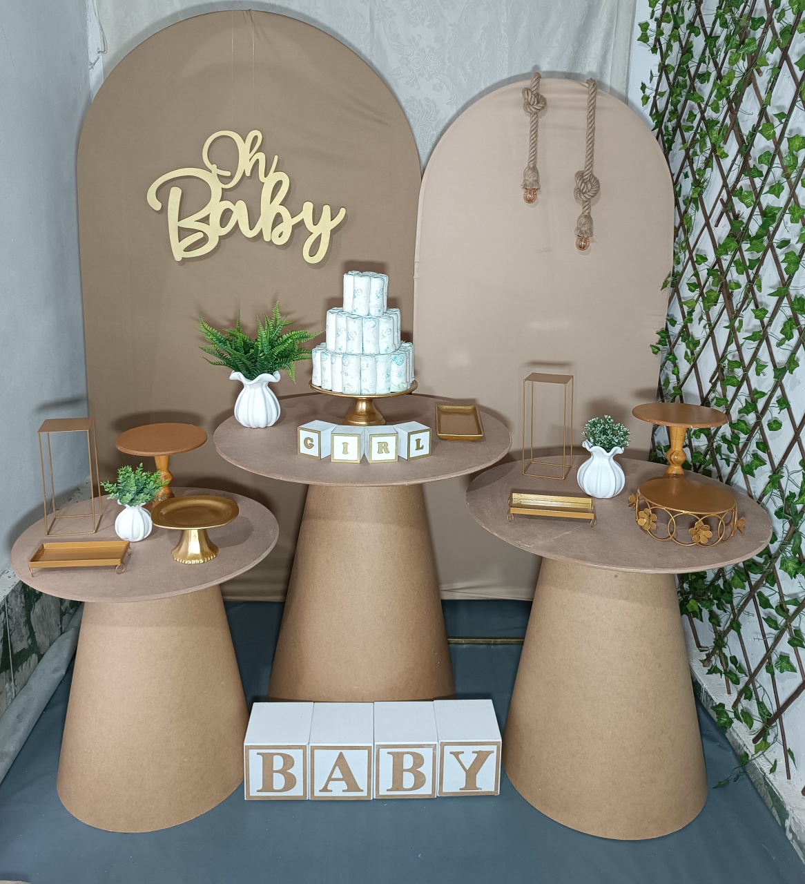 Kit Oh Baby Com Mesa de Cone No Tons Marrom (01) Girl  - FERNANDO FESTAS E EVENTOS