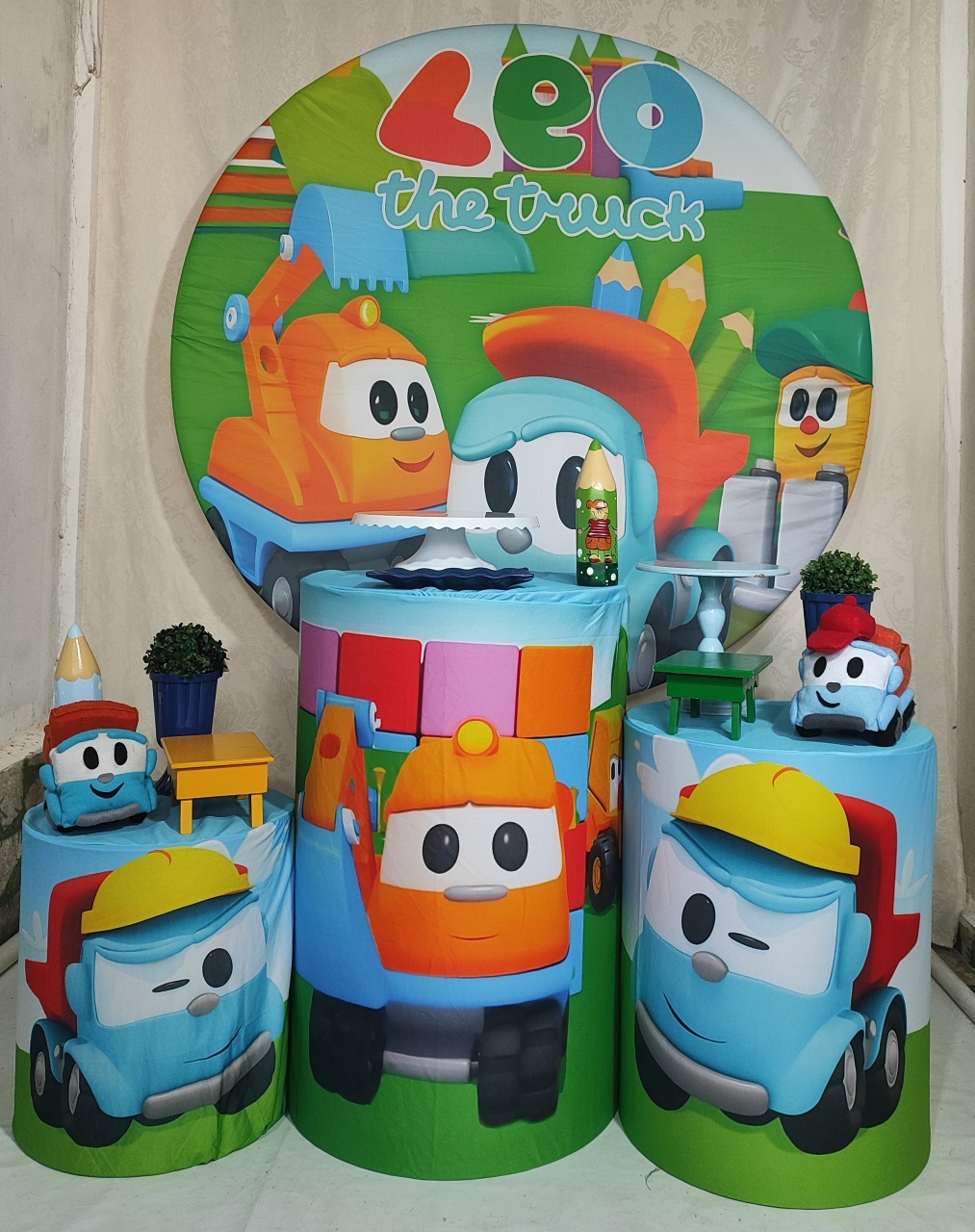 Kit Léo O Caminhão - FERNANDO FESTAS E EVENTOS